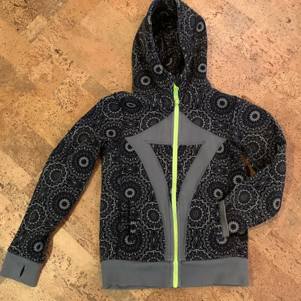 Girls 6 fleece/sweatshirt hoodie